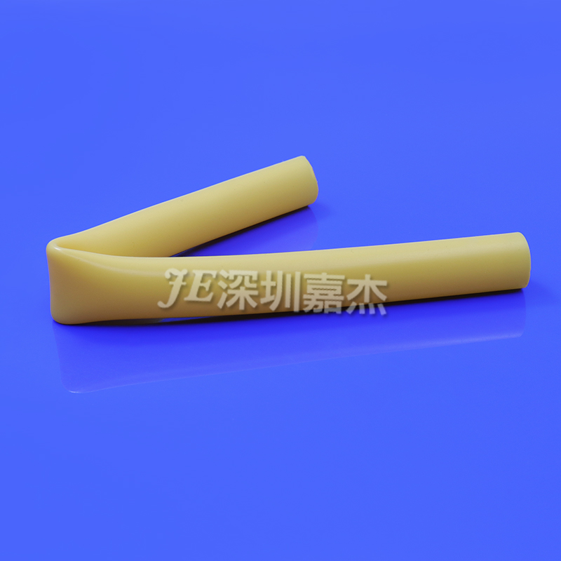 操美女逼黄色视频双色硅胶管